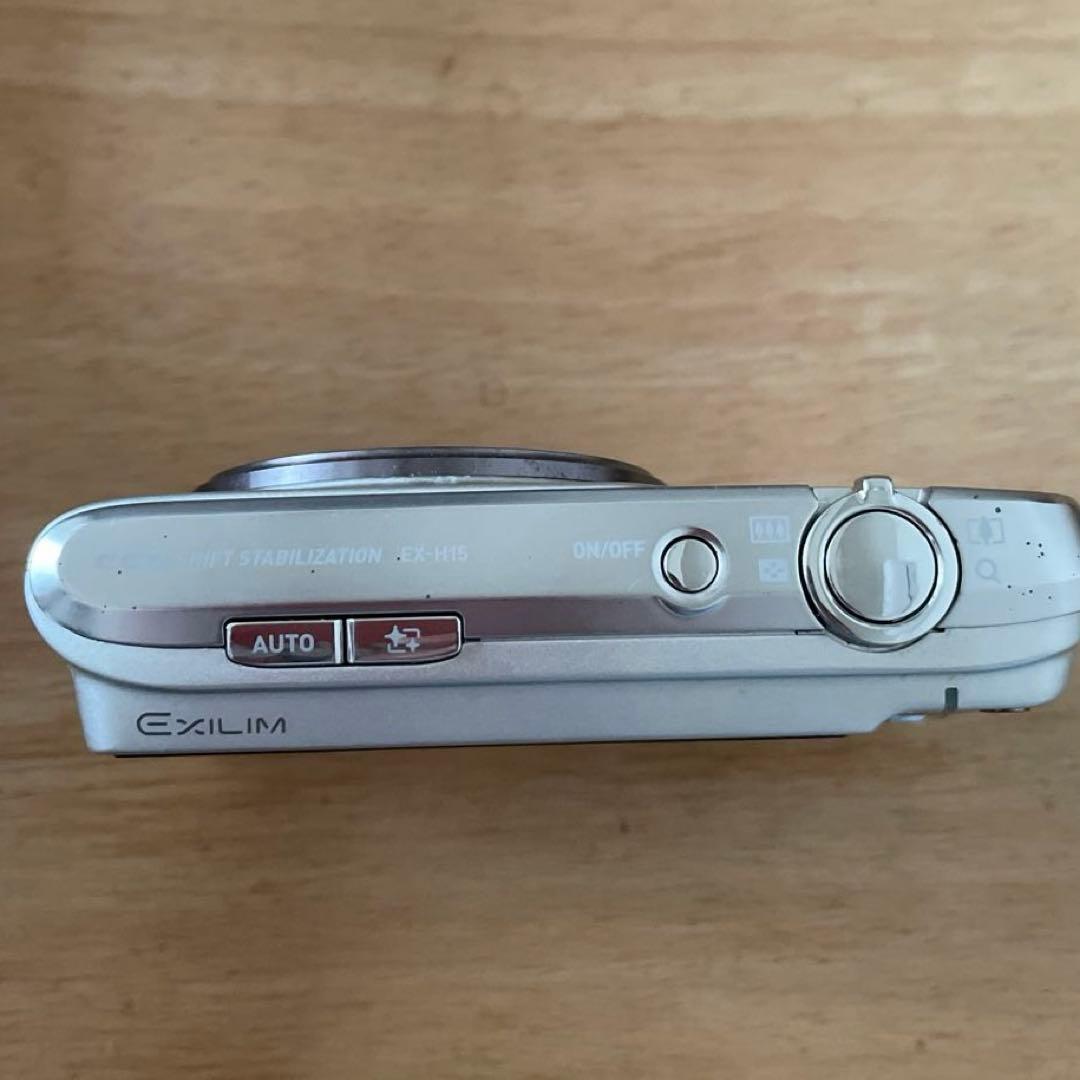 CASIO EXILIM EX–H15 コンパクトデジタルカメラ　シルバー