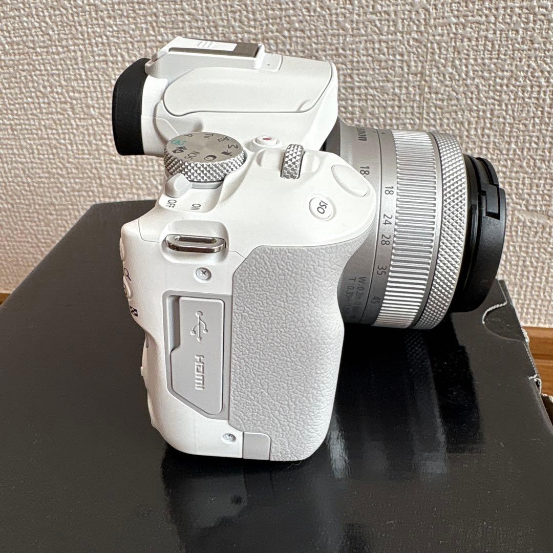 Canon EOS ホワイト ミラーレスカメラ