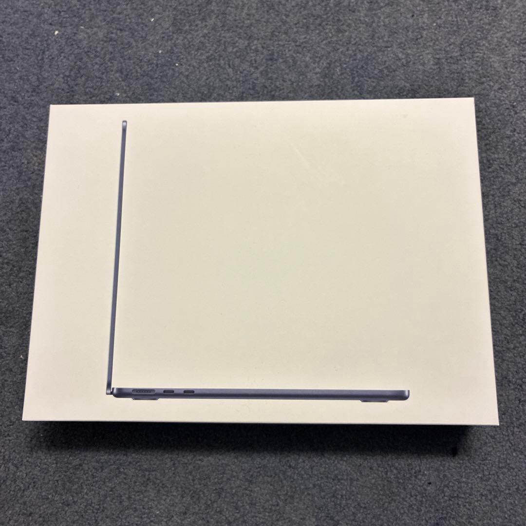 伊*街様 最新モデルAppleMacBookAir13\" M4 16M256Gミ