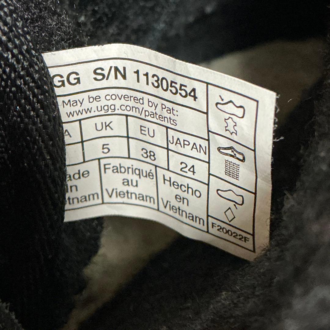 UGG ニューメル チャッカブーツ　プラットフォーム ムートンブーツ 厚底