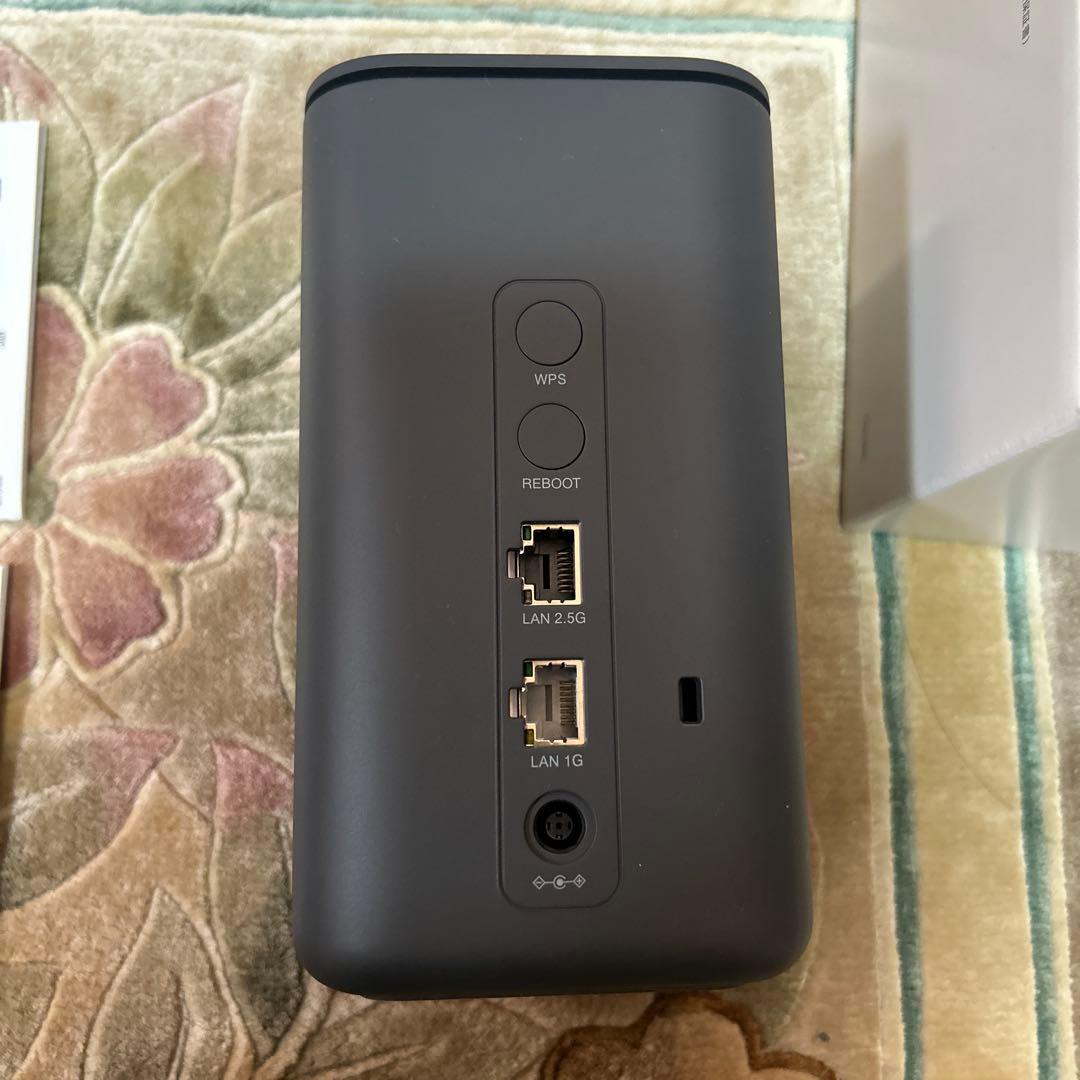 docomo HR02 5Gルーター