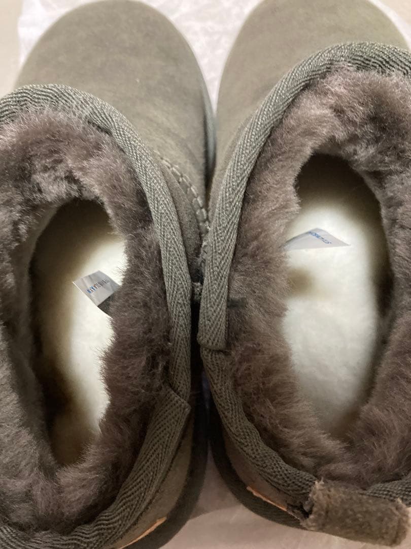はるぽ⭐︎　UGG CLASSIC ULTRA MINI スレート　22