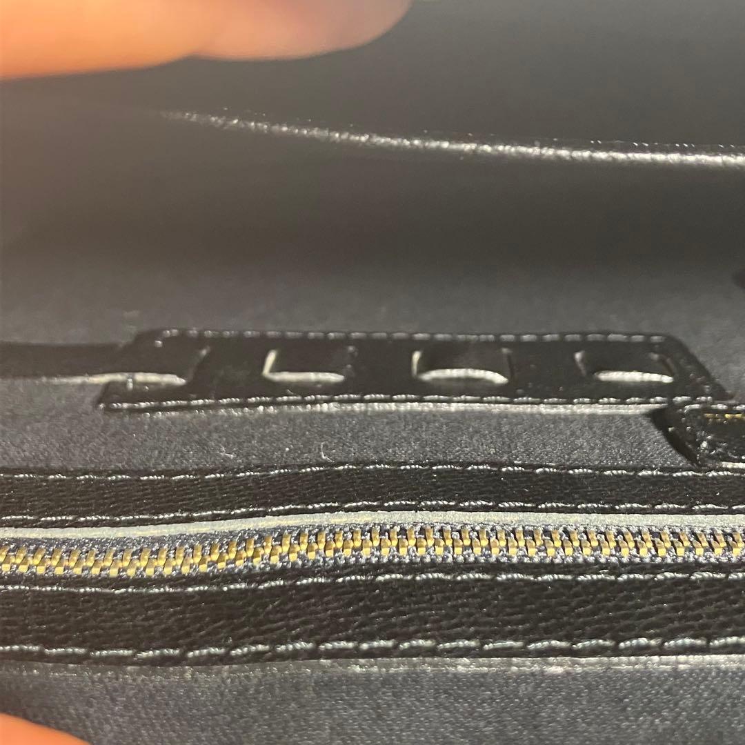 【極美品】VALENTINO GARAVANI ビジネスバッグ ブラック