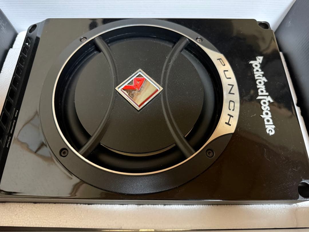 Rockford Fosgate Punch サブウーファー