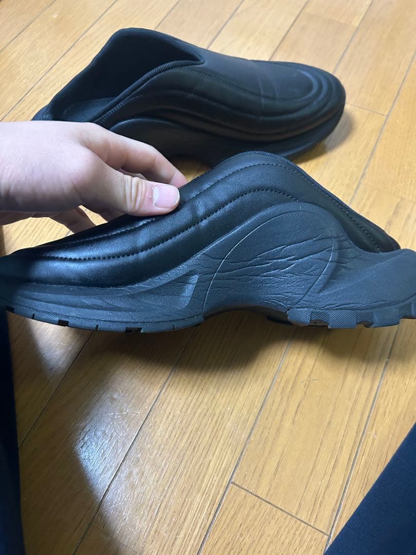 DIESEL ブラック スリッポン スニーカー