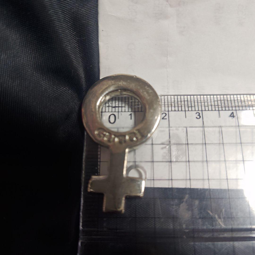 【GUCCI 】シンボル ♂♀ ペンダントトップペアセット