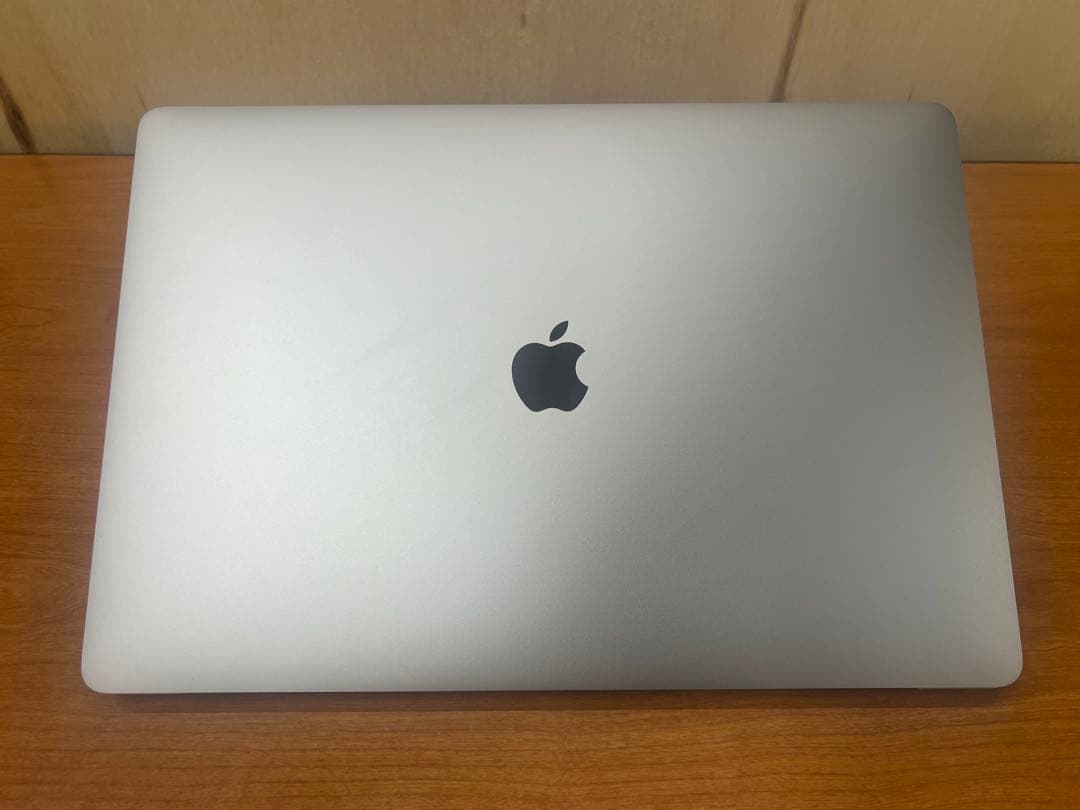 K*様 【極美品】MacBook Pro 16インチ Core i9/16GB