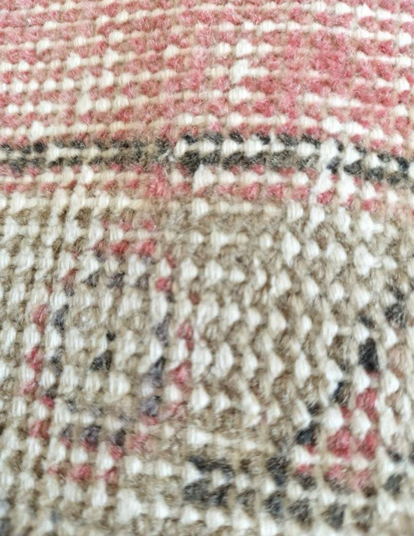 m*i様 パステルローズピンクとペールグレーのヴィンテージラグ　No564