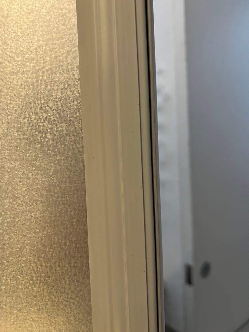 【値下げ】業務用冷蔵庫 240L. ワイン、米、野菜の保管に