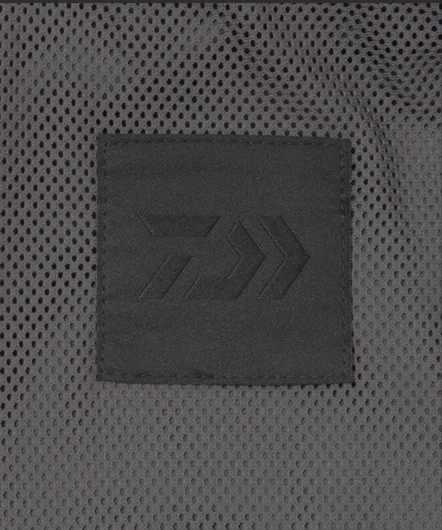 DAIWA PIER39 TECH WIND SHELL JACKET ブラック
