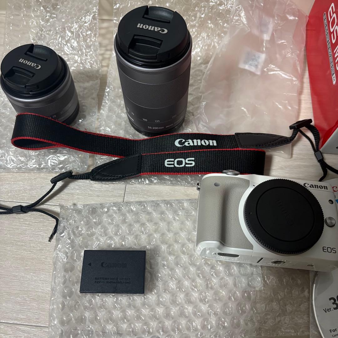 Canon EOS M3 ホワイト レンズ2本付き