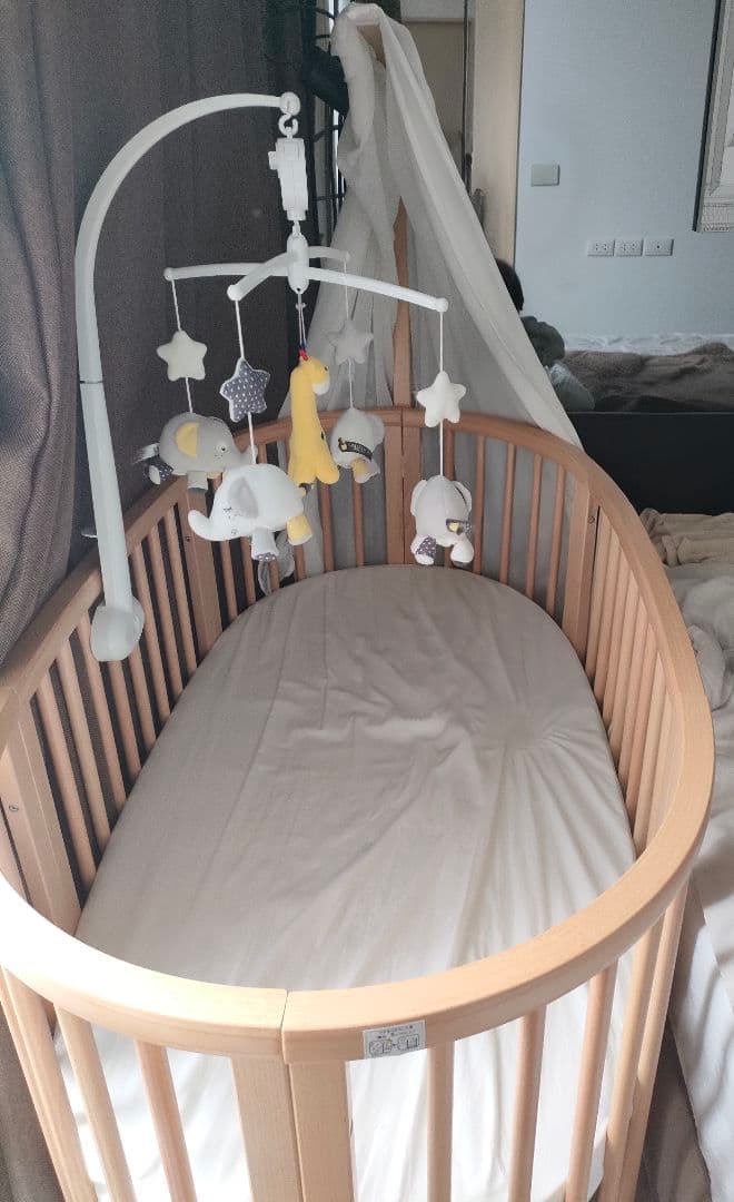 【STOKKE】スリーピー ベッド + マットレスナチュラル（ 新生児〜5歳）