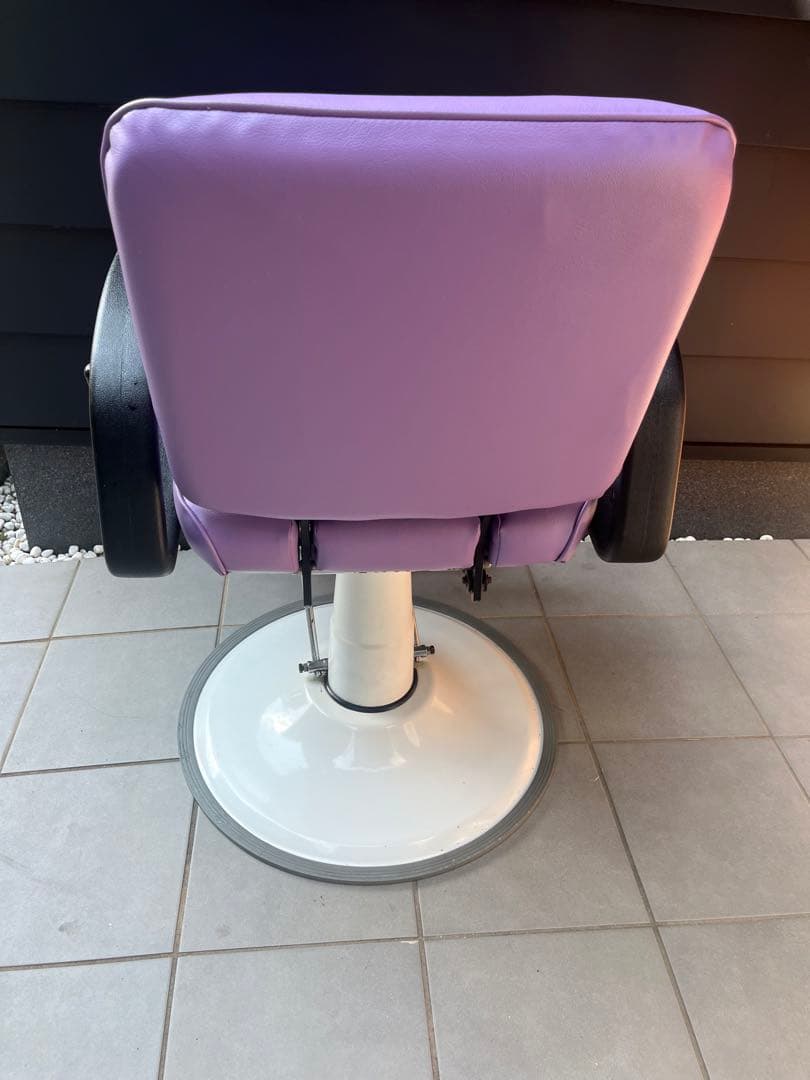 シャンプーチェア 定価138000円 張り替え済み