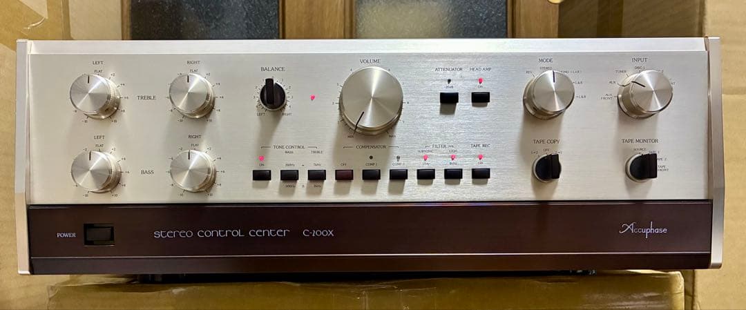 【完動・美品】アキュフェーズ　C-200X プリアンプ　Accuphase
