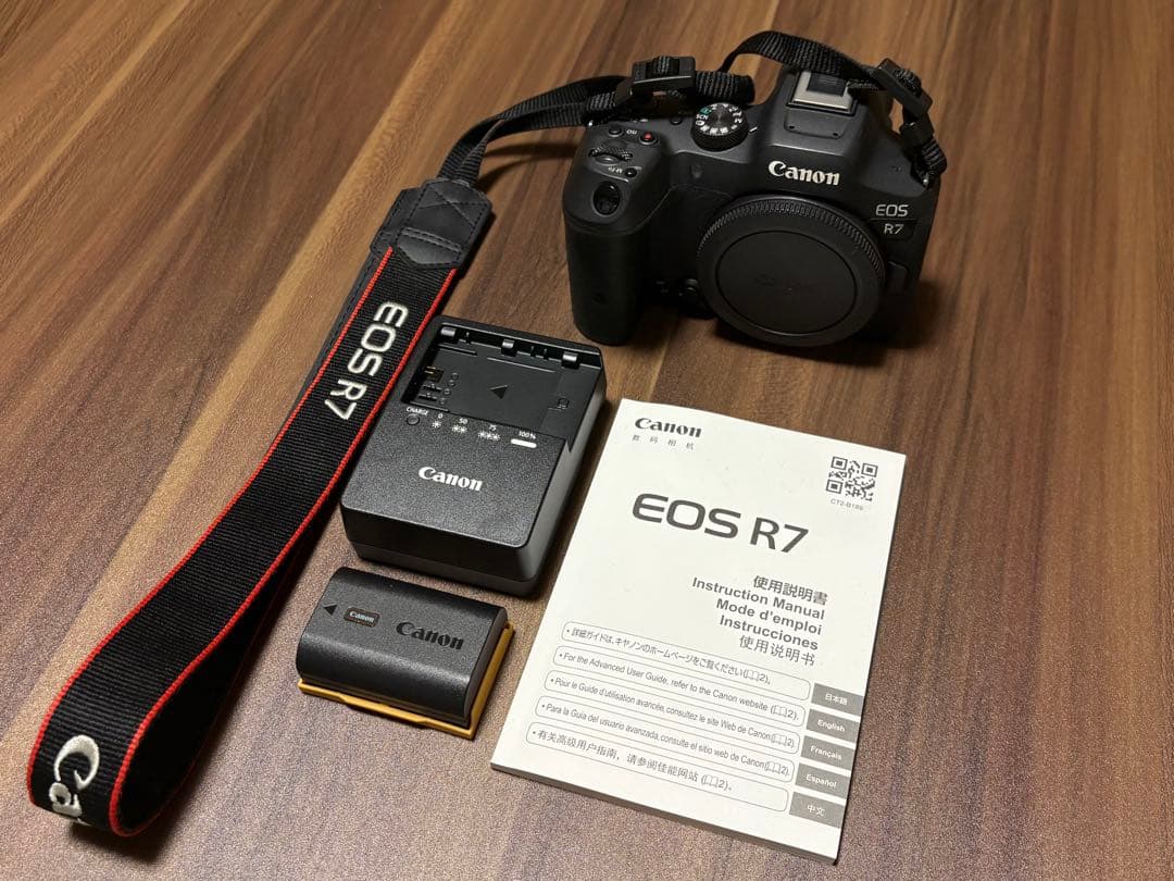 【Canon】 EOS R7 デジタルカメラ ボディ
