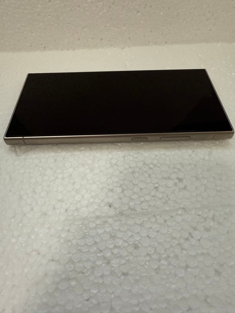 【極美品】Samsung Galaxy S24 Ultra 本体