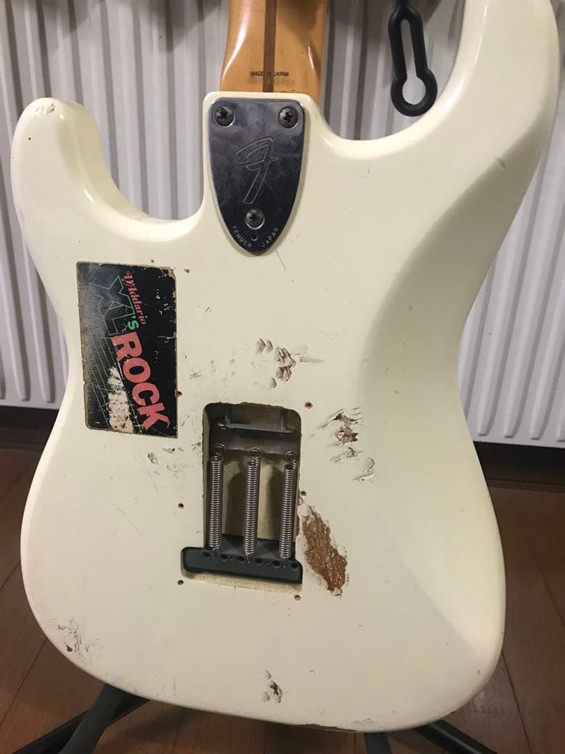 た*ま様 Fender Japan ストラトEシリアル　ジャンク