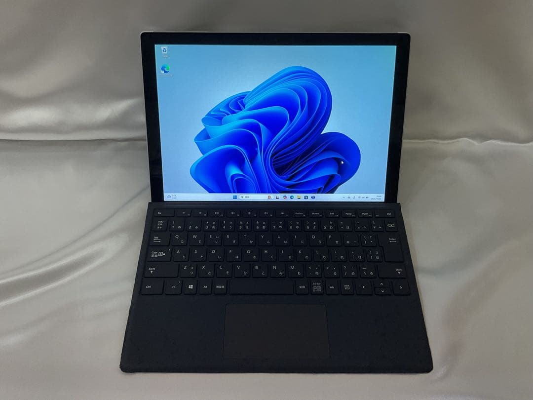 Windowsタブレット本体 Surface Pro 7 i5 Ram16g 256g office2024