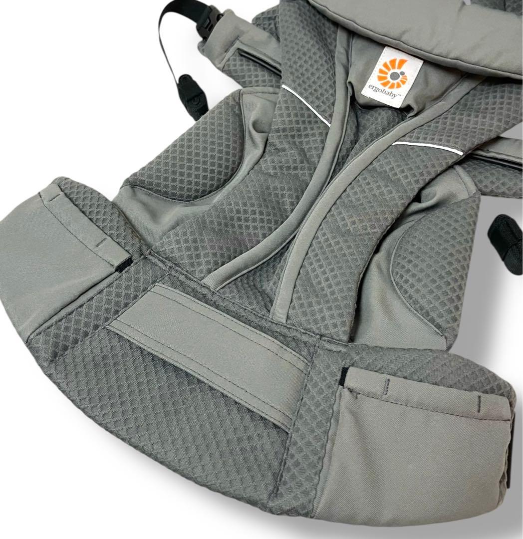 美品 国内正規品 エルゴベビー オムニブリーズ エアメッシュ グラファイトグレー