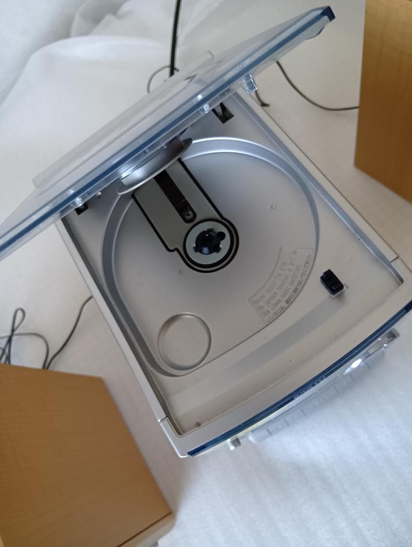 ☆ SANYO　☆ ミニコンポ CDプレーヤー・ラジオ・カセットデッキ ☆訳アリ