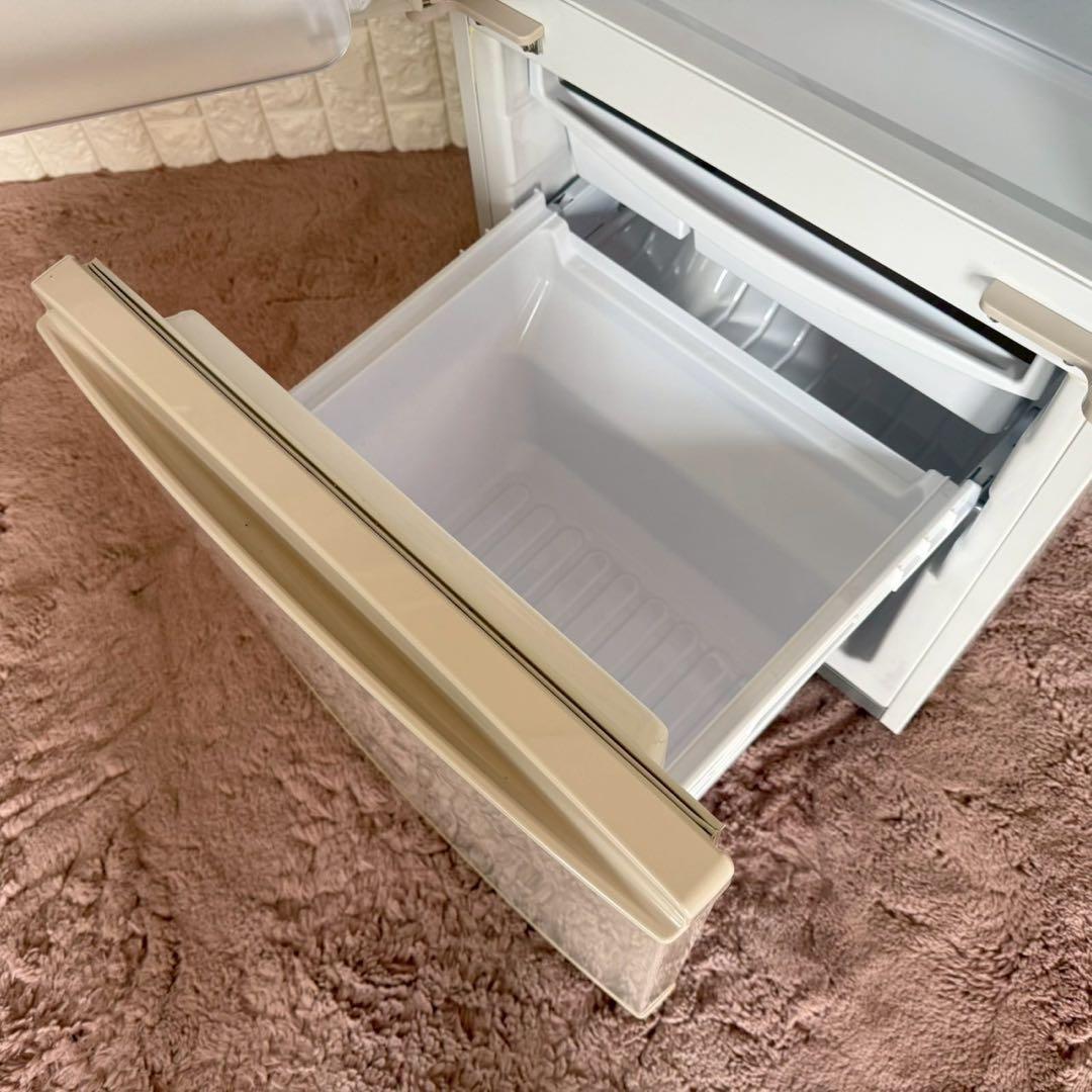 冷蔵庫・冷凍庫 D