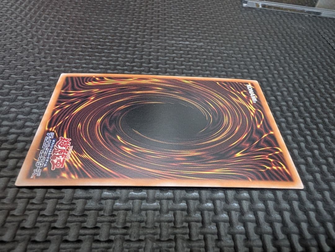 ブラック・マジシャン・ガール　25th　絵違い　日版　Unity　極美品