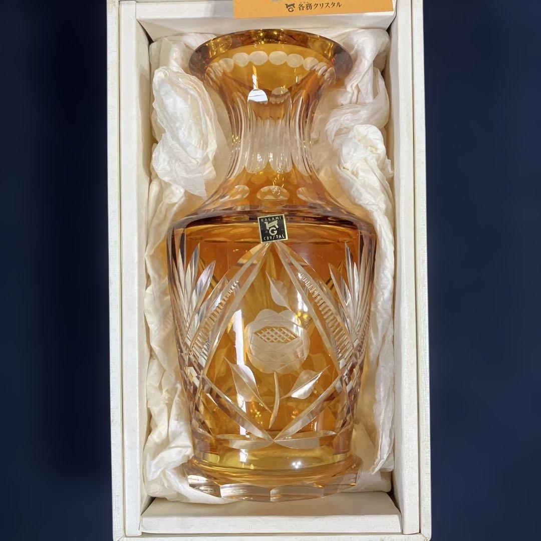 各務クリスタル　「琥珀色の花瓶」色被せ硝子　クリスタル琥珀の煌シリーズ