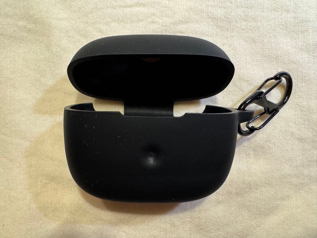 Bowers & Wilkins Pi8 ブラック　別売り保護ケース付き