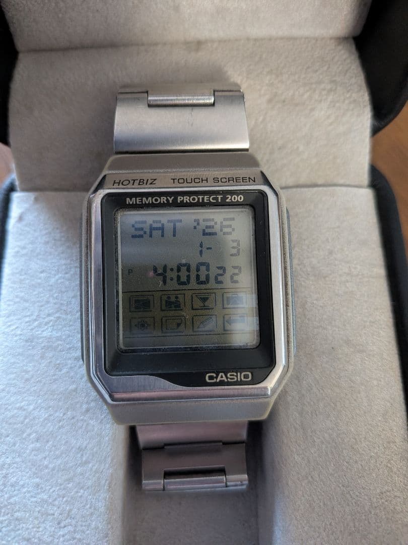 CASIO MEMORY PROTECT 200 　データバンク　腕時計