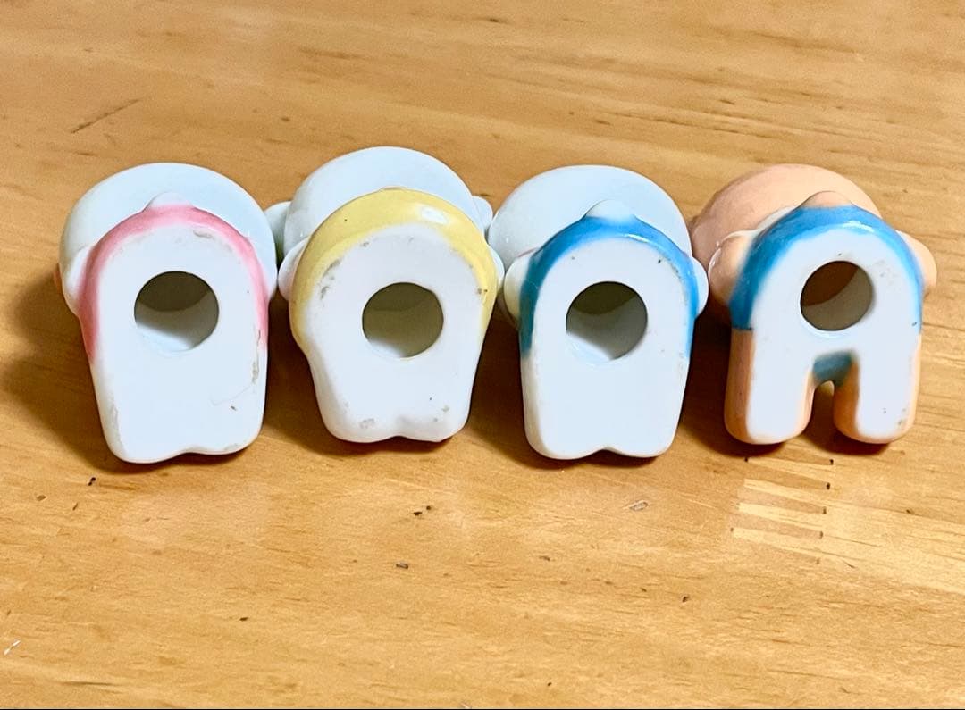 ハローキティ 陶器製 箸置き 4体セット　レトロ　レア！？