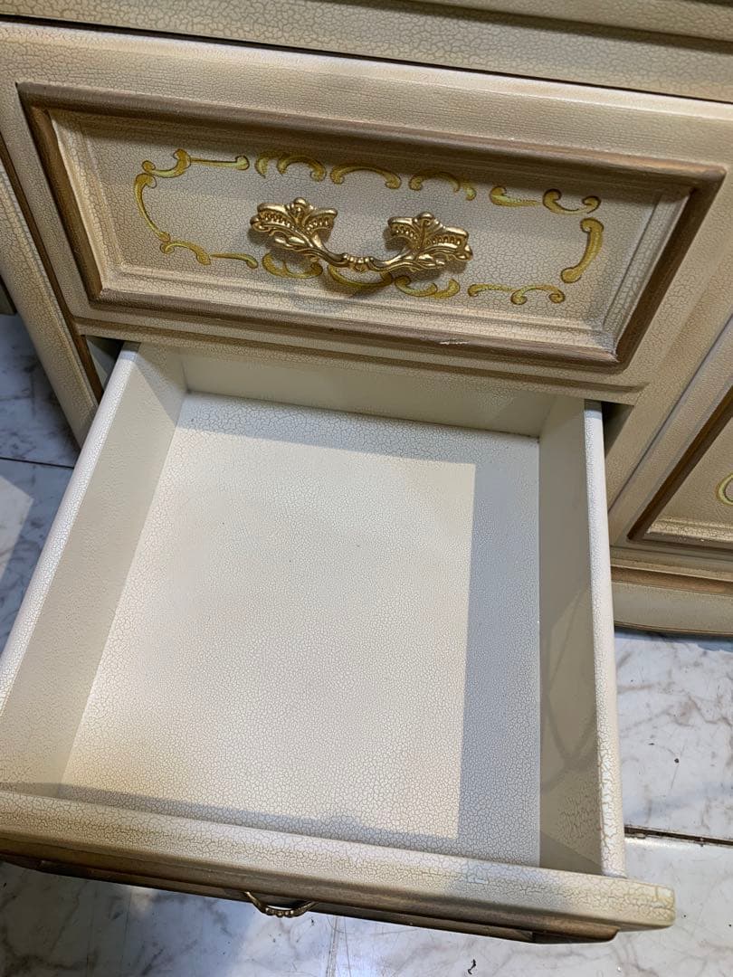 し*お様 ☆送料無料☆ アンティーク　キャビネット