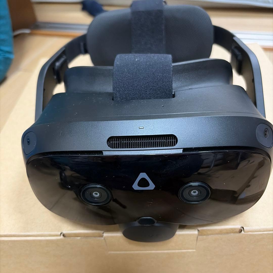 HTC VIVE FOCUS VISION CE VRヘッドセット
