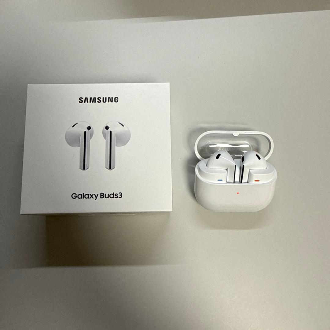 ヘッドホン Galaxy Buds3