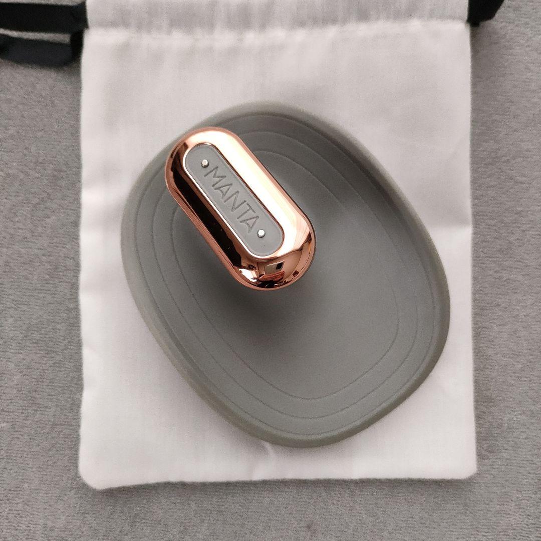 MANTA pulse スカルプブラシ 3IN1