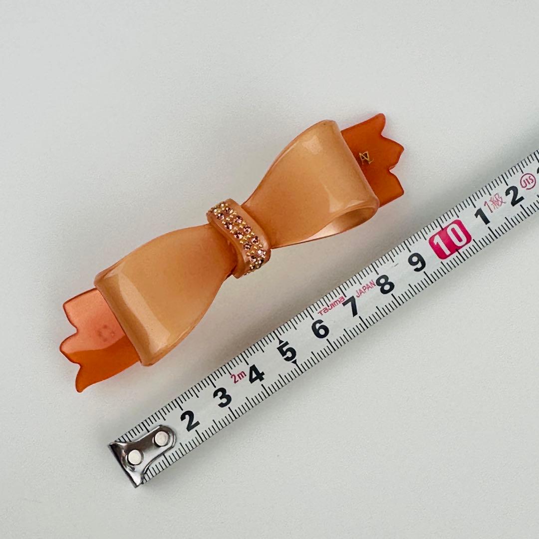 美品　アレクサンドルドゥパリ　リボン型ベージュヘアクリップ　ヘアアクセサリー