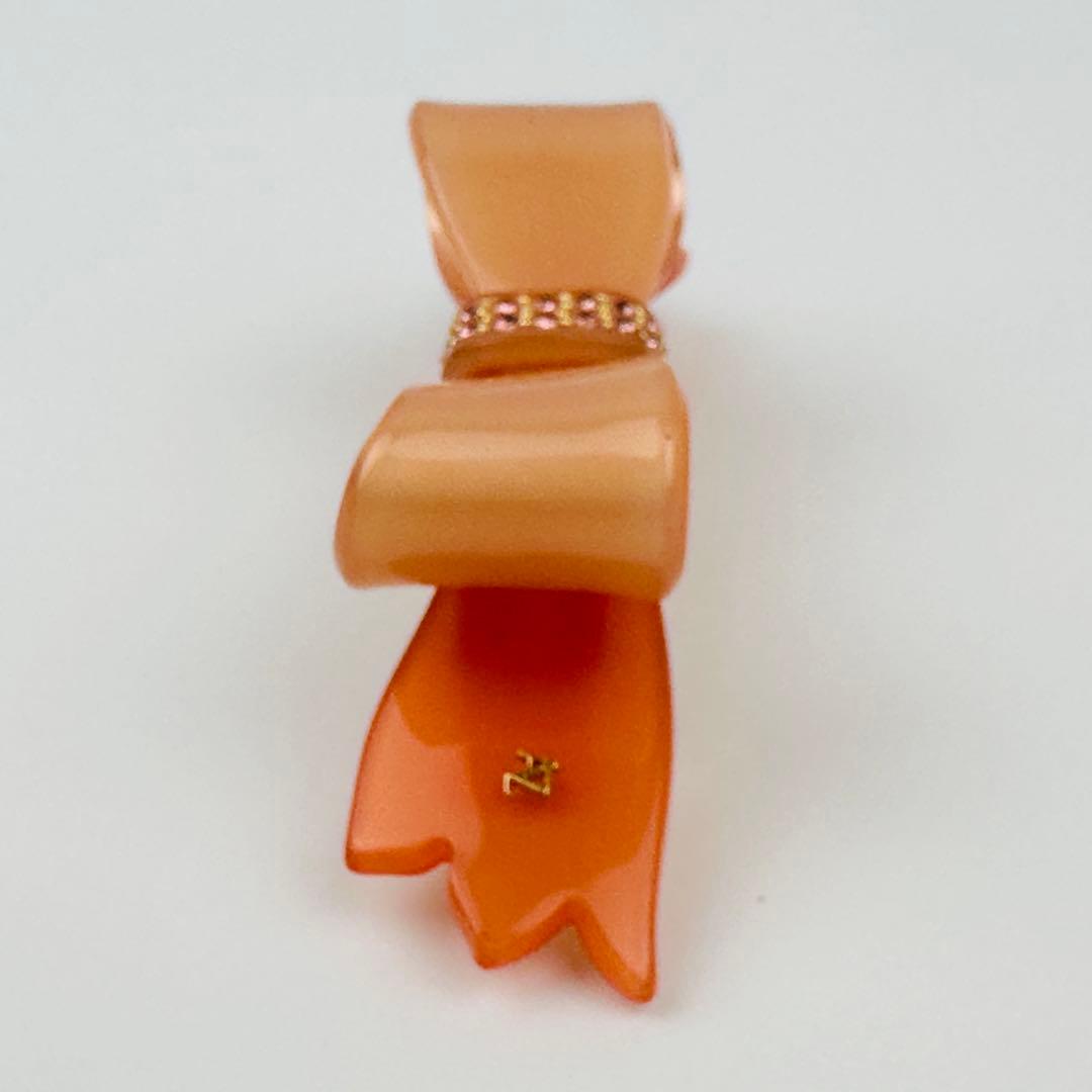 美品　アレクサンドルドゥパリ　リボン型ベージュヘアクリップ　ヘアアクセサリー