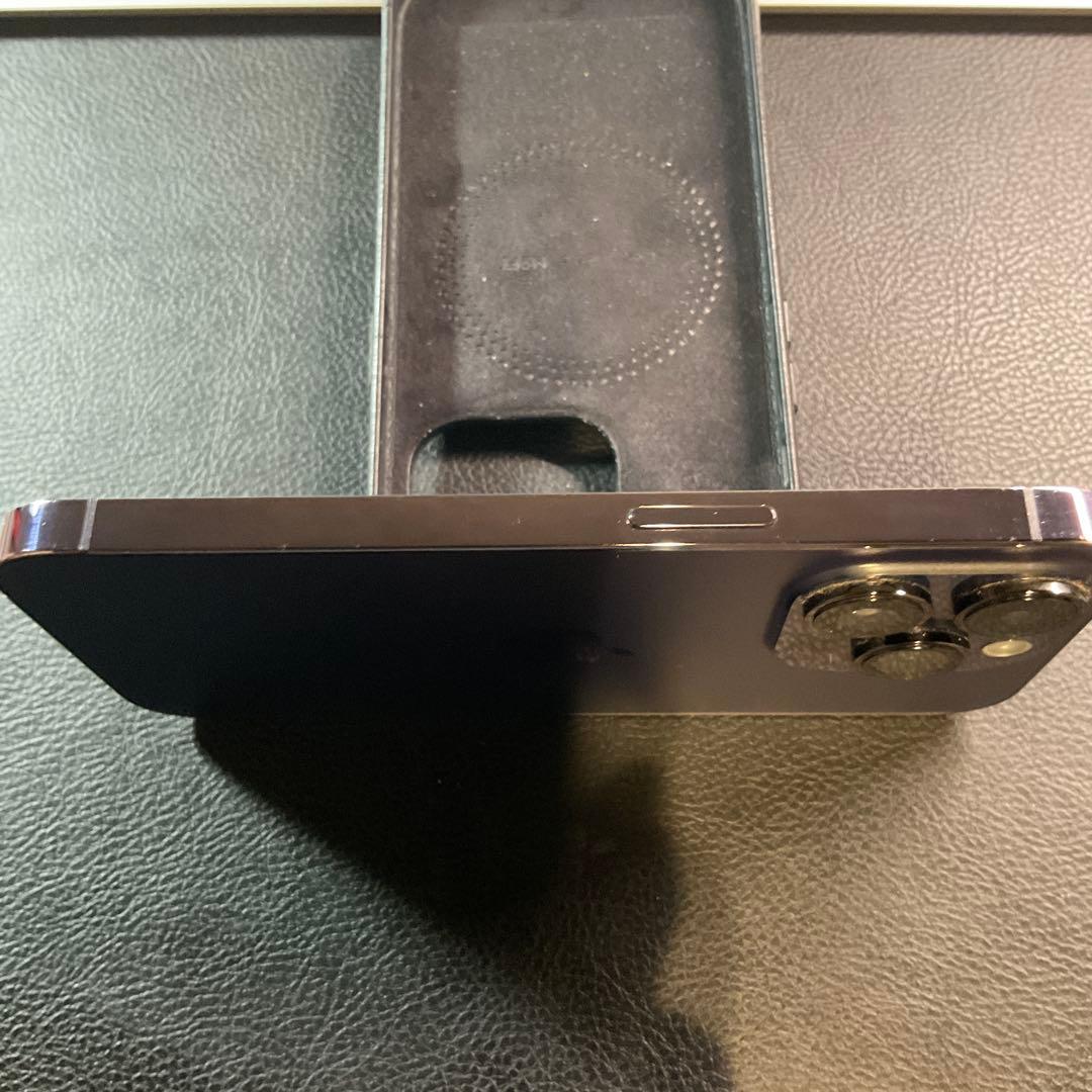 【Airpods Pro、フィルム複数付】iPhone14 pro 512GB