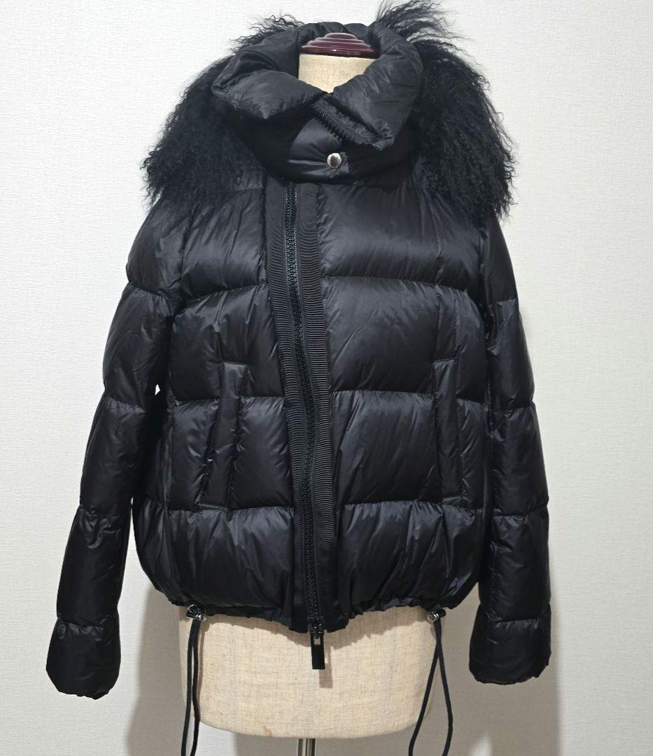 sacai ファー付き　ブラック　ダウンジャケット