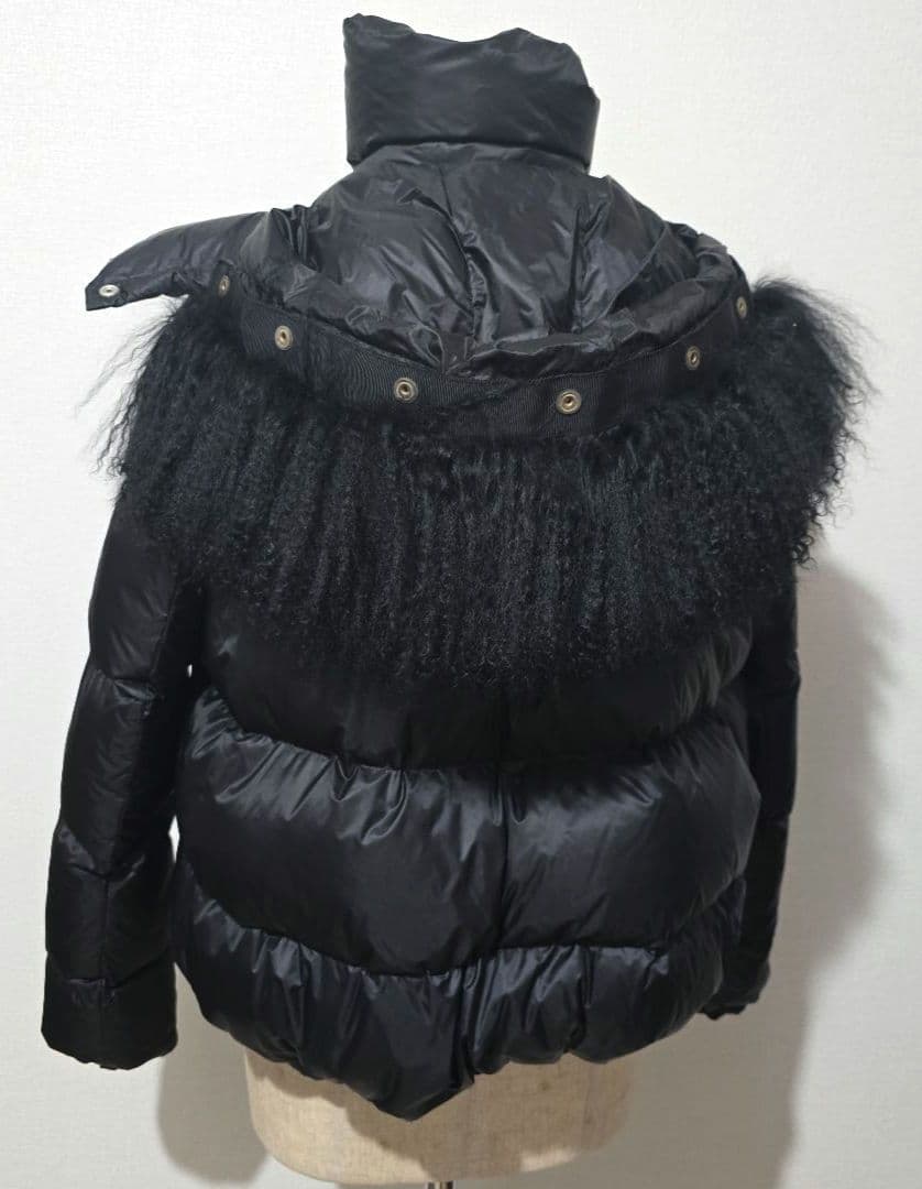 sacai ファー付き　ブラック　ダウンジャケット