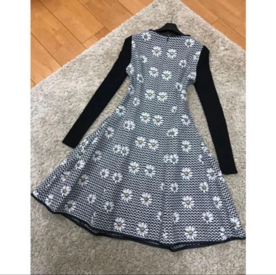 M's カタログ マーガレット ニット 花 ワンピース