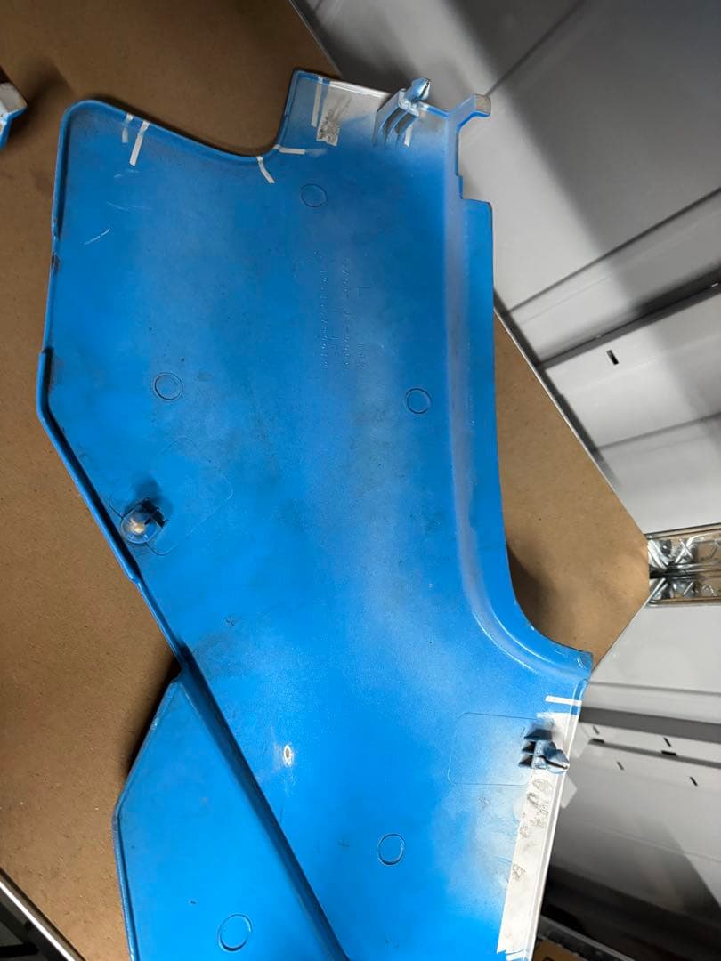 cbr400f サイドカバー アンダーカウル