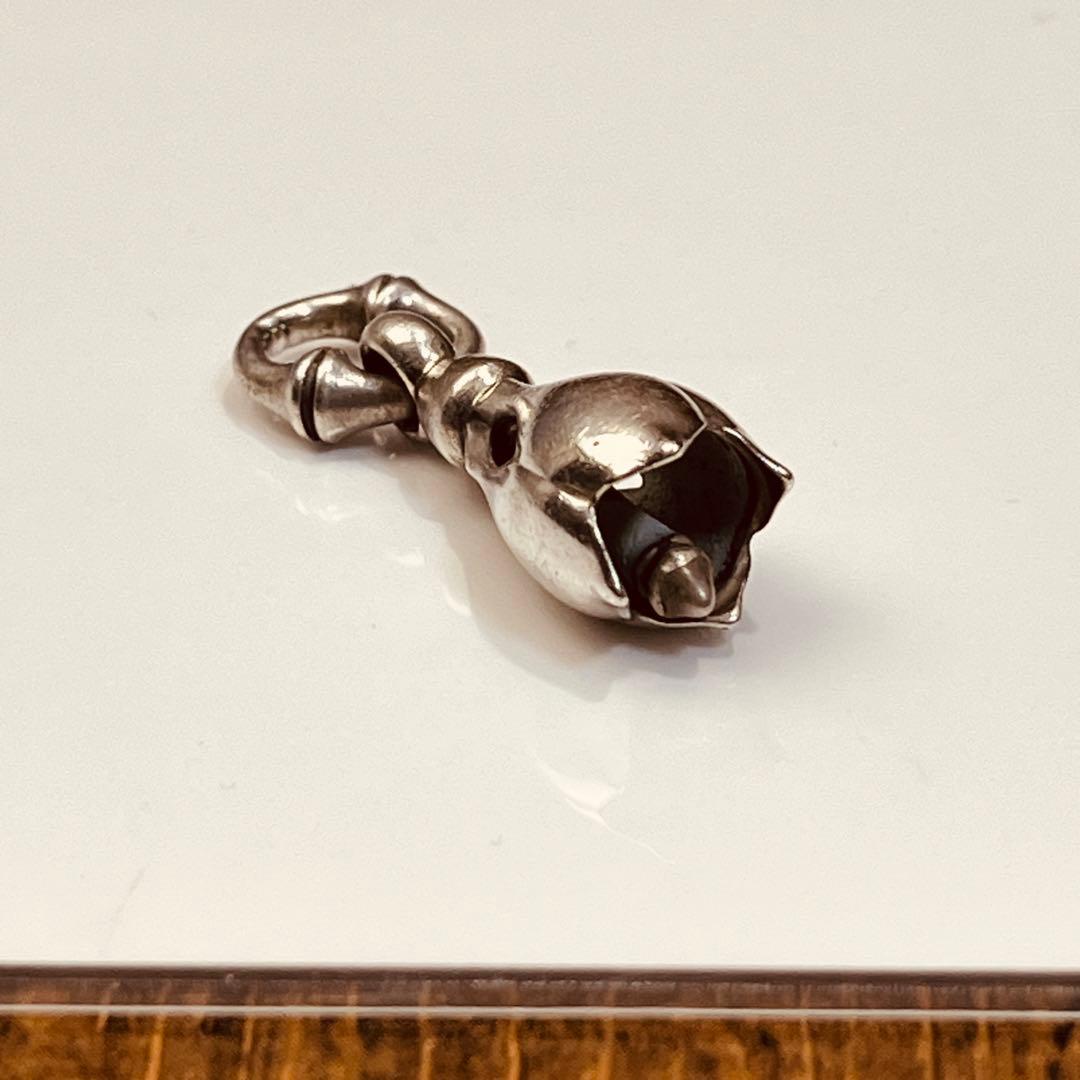 LONE ONES（ロンワンズ）ネックレストップ ティアー ベル ペンダント