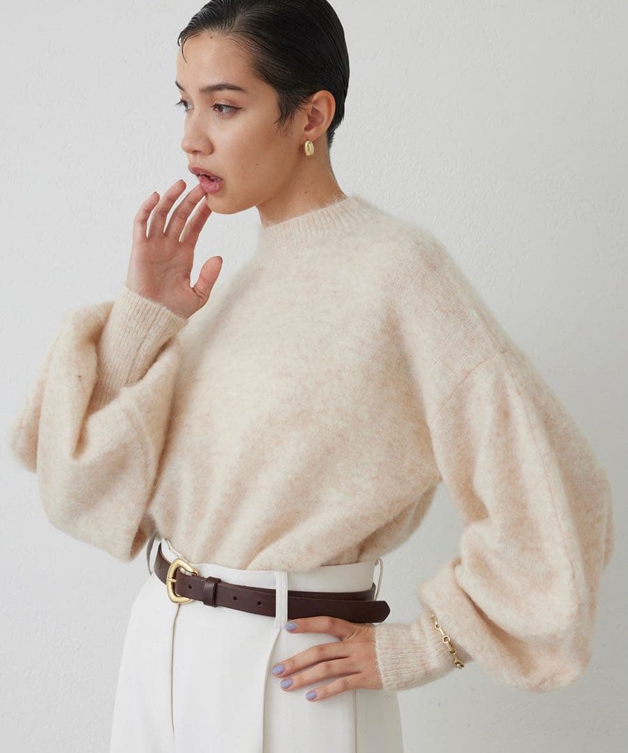 Whim Gazetteバレルスリーブニット