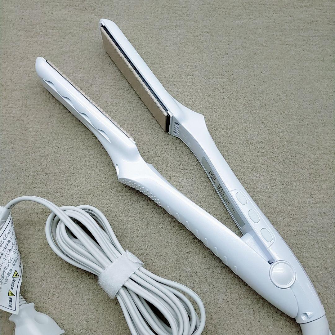 ほぼ未使用⭐️ KINUJO 絹女 ストレート アイロン ホワイト