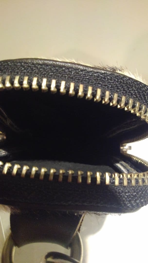 新品未使用　 KC,s ケイシイズ 牛毛皮 ハラコ スマホケース