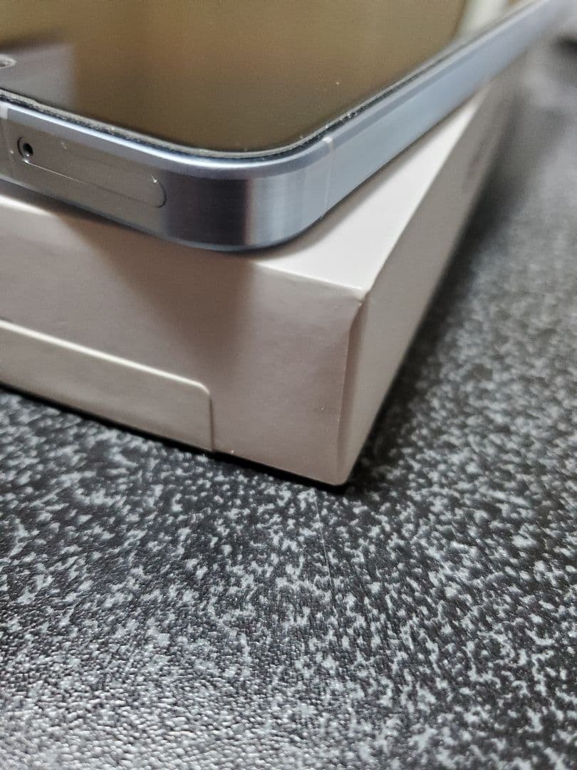 超美品　Galaxy A55 5G SC-53E docomo SIMフリー