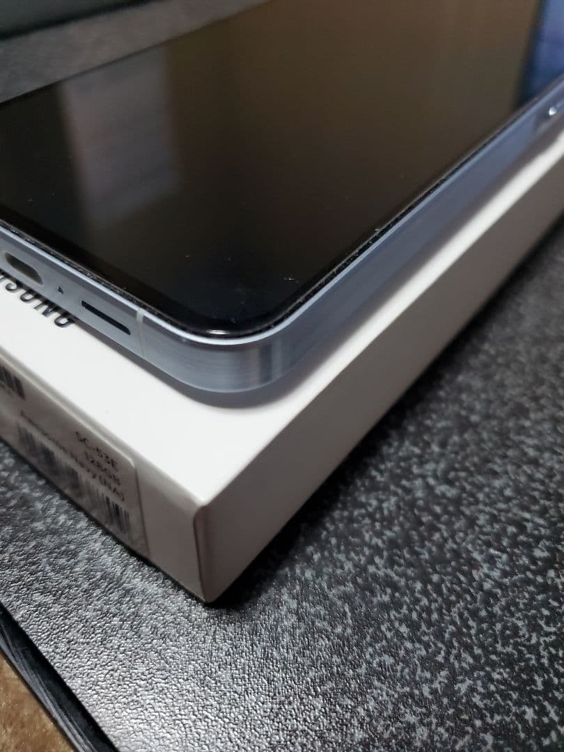 超美品　Galaxy A55 5G SC-53E docomo SIMフリー