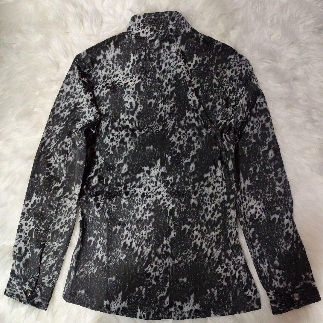 未使用に近い　トルネードマート豹柄 ブラック×グレージャケット　サイズＬ