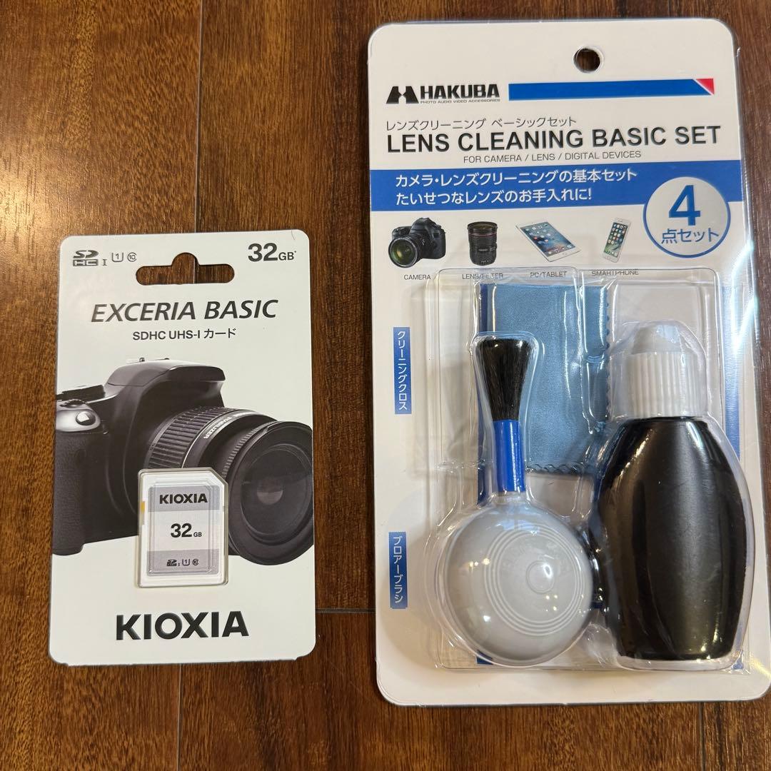 【新品未使用】EOS R100 RF-S18-45mm STMレンズキット