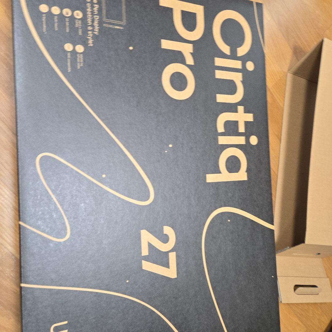 Cintiq Pro 27 液晶ペンタブレット